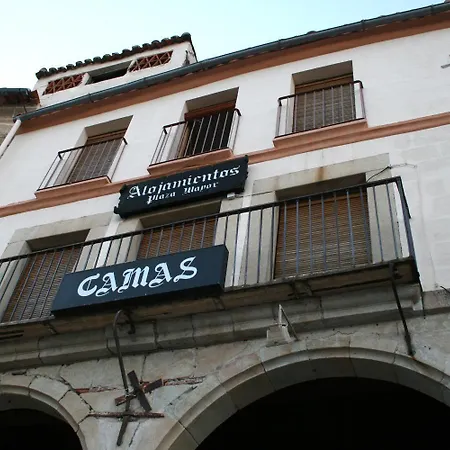 Plaza Mayor Gæstehus Trujillo